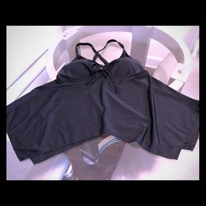 Swimsuit top. Crisscross back brand new